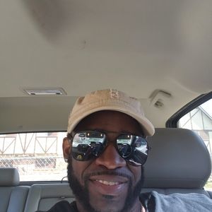 Meet your Posher, Dee